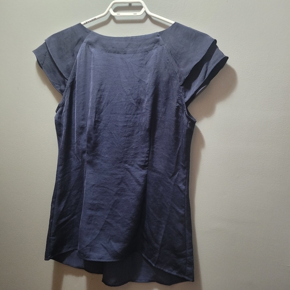 Violet and Claire Navy Top Size S - Picture 4 of 6